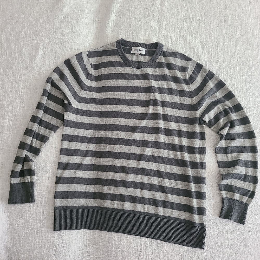 Goodfellow size L stripe sweater